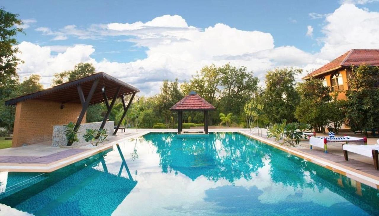 Vannraj Resort And Spa Khawasa Ngoại thất bức ảnh
