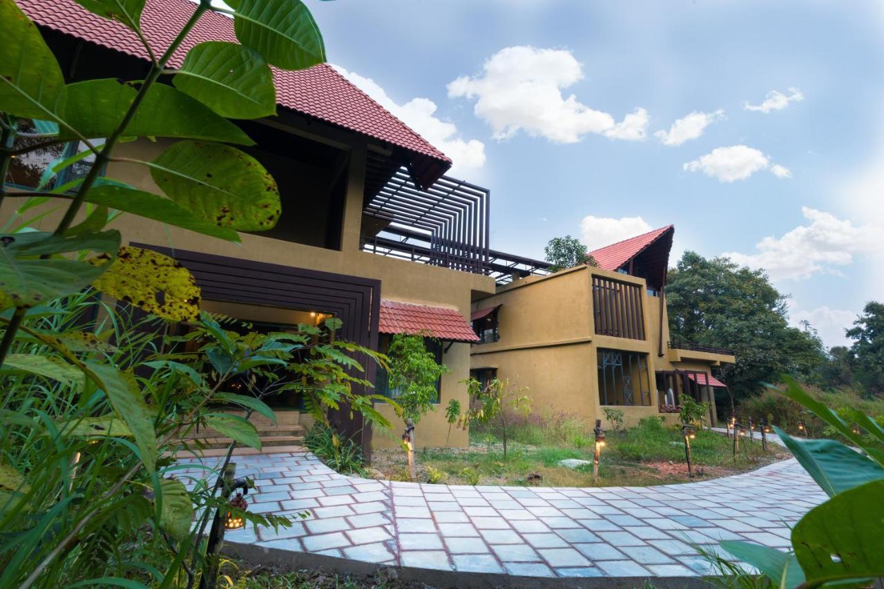 Vannraj Resort And Spa Khawasa Ngoại thất bức ảnh